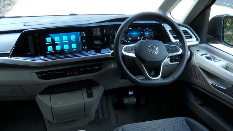 Volkswagen MULTIVAN DIESEL ESTATE 2.0 TDI Life 5dr LWB DSG